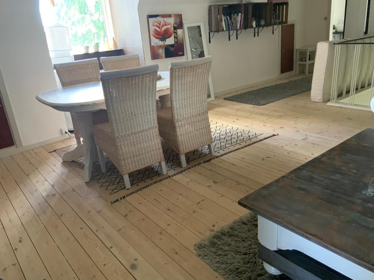 Den Gamle Apotekergaard Hong